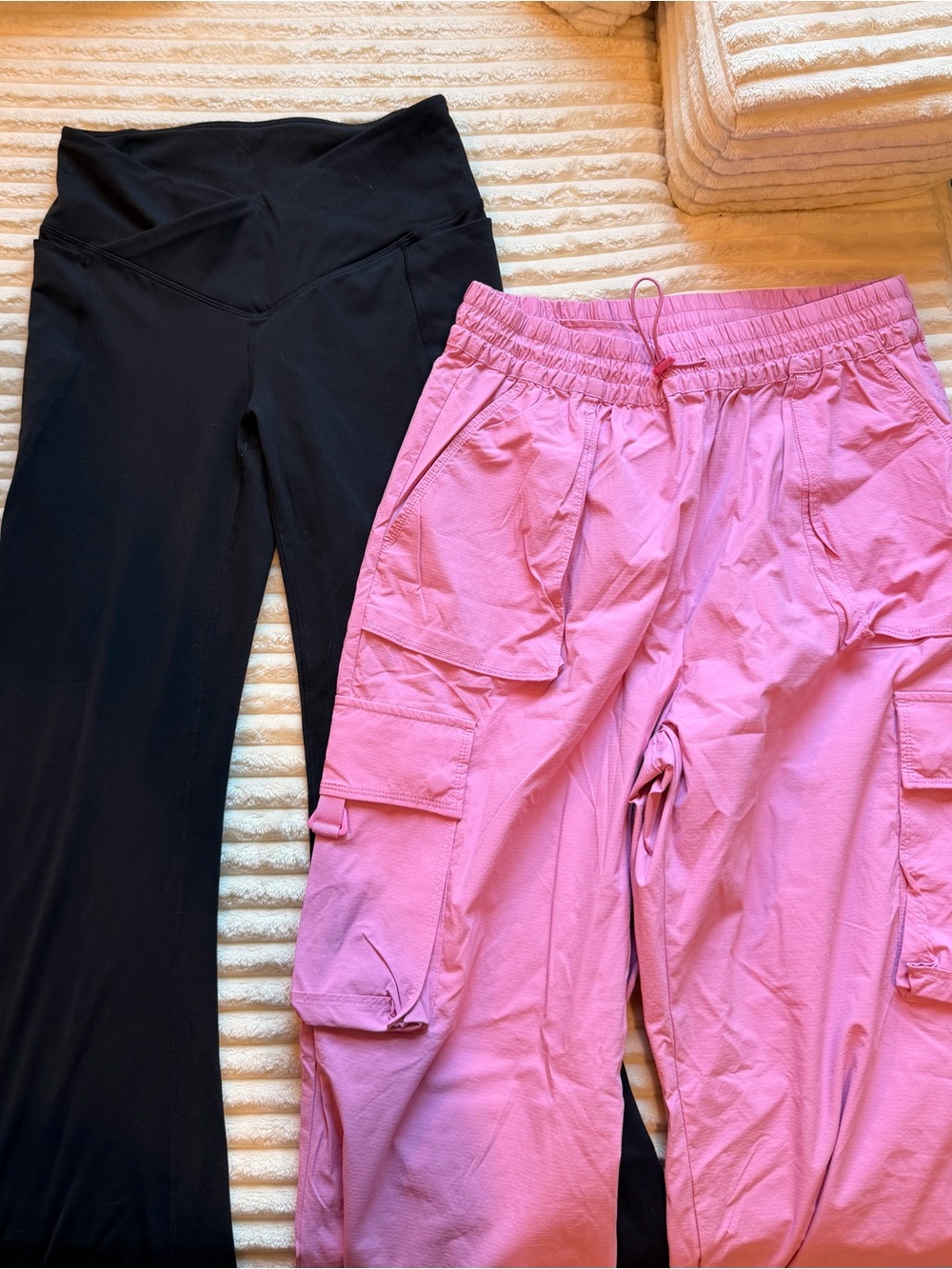 BUNDLE Fabletics: Black High-Waist Leggings & Pink Cargo Joggers - Two-Piece Set